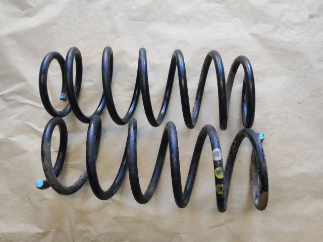 bontott SUZUKI WAGON R PLUS Hátsó Rugó Pár