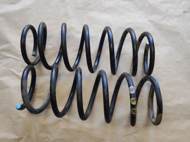 bontott SUZUKI WAGON R PLUS Hátsó Rugó Pár