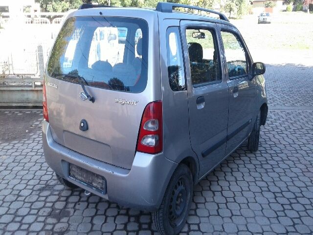 bontott SUZUKI WAGON R PLUS Hűtőventilátor Keret