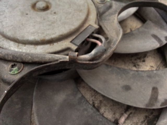 bontott SUZUKI WAGON R PLUS Hűtőventilátor