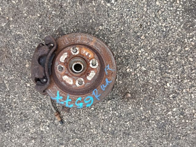 bontott SUZUKI WAGON R PLUS Jobb első Csonkállvány Kerékaggyal