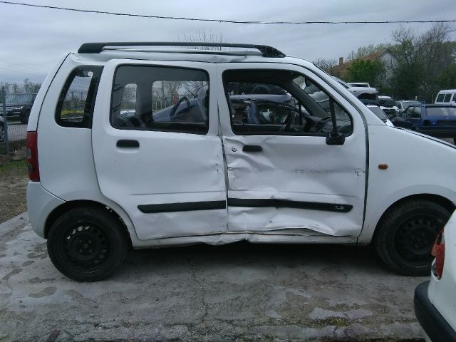 bontott SUZUKI WAGON R PLUS Jobb hátsó Kerékagy