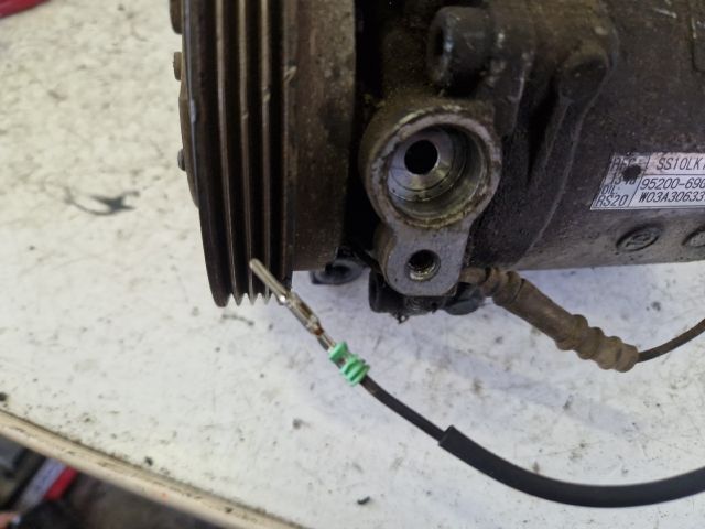 bontott SUZUKI WAGON R PLUS Klímakompresszor