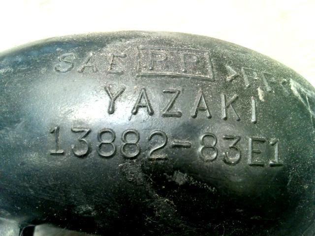 bontott SUZUKI WAGON R PLUS Légbeömlő Cső