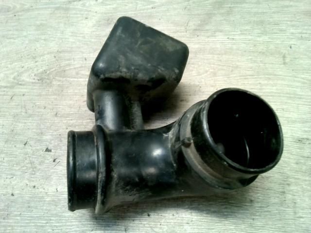 bontott SUZUKI WAGON R PLUS Légbeömlő Cső