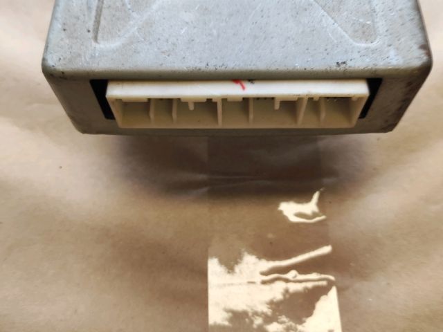 bontott SUZUKI WAGON R PLUS Motorvezérlő