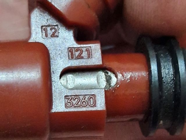 bontott SUZUKI WAGON R PLUS Porlasztó (1 db)