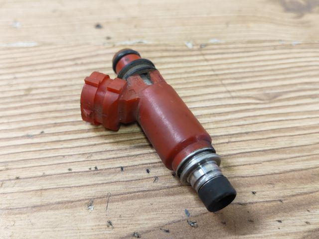 bontott SUZUKI WAGON R PLUS Porlasztó (1 db)