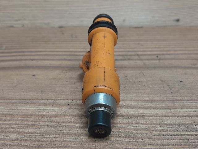 bontott SUZUKI WAGON R PLUS Porlasztó (1 db)