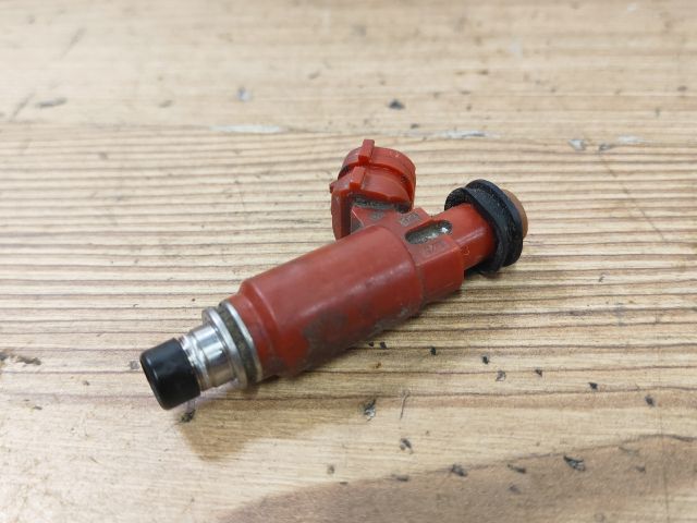 bontott SUZUKI WAGON R PLUS Porlasztó (1 db)