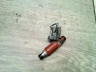 bontott SUZUKI WAGON R PLUS Porlasztó (1 db)