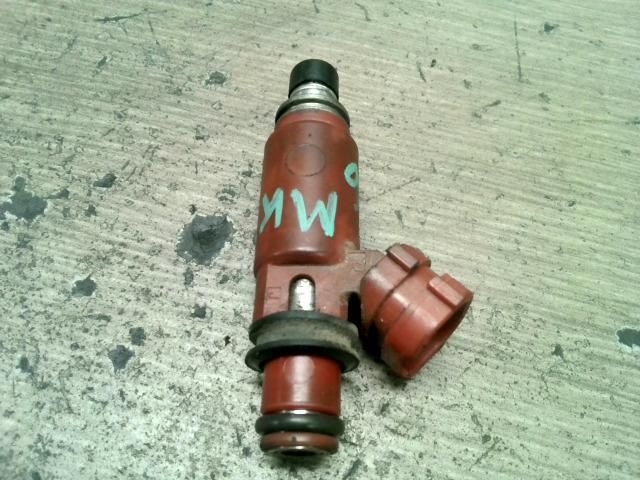 bontott SUZUKI WAGON R PLUS Porlasztó (1 db)