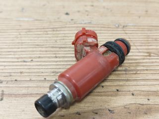 bontott SUZUKI WAGON R PLUS Porlasztó (1 db)