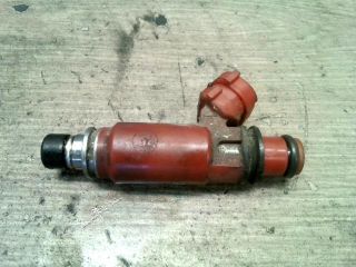 bontott SUZUKI WAGON R PLUS Porlasztó (1 db)