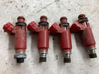 bontott SUZUKI WAGON R PLUS Porlasztó (1 db)