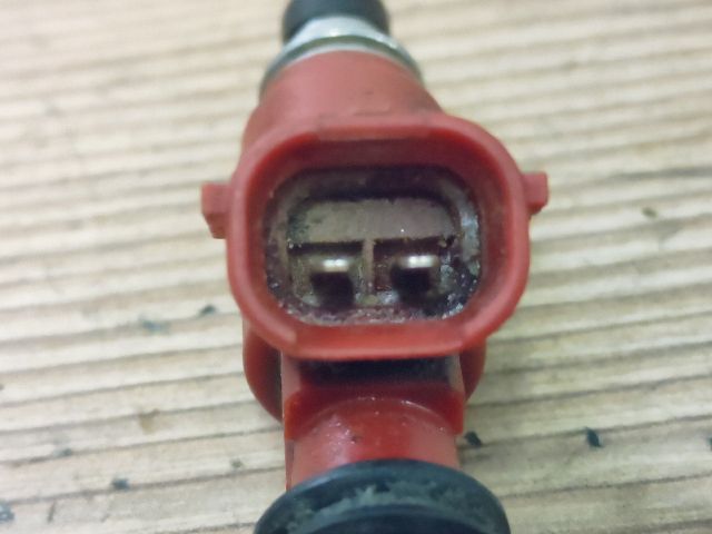 bontott SUZUKI WAGON R PLUS Porlasztó (1 db)