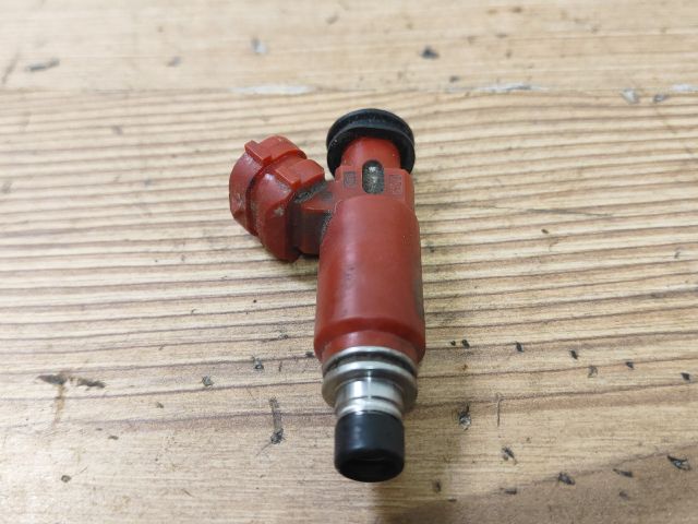 bontott SUZUKI WAGON R PLUS Porlasztó (1 db)