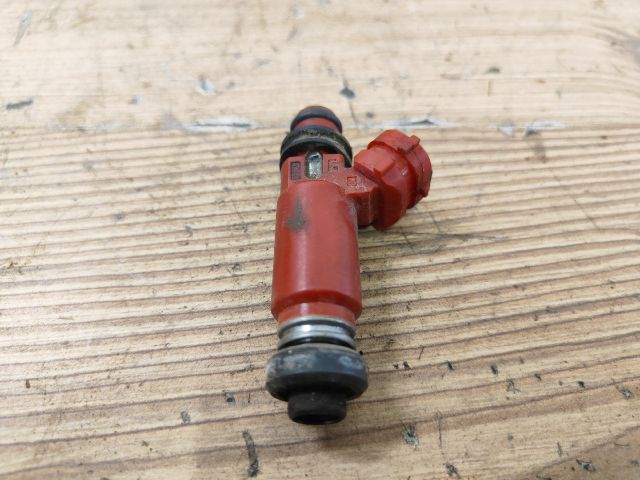 bontott SUZUKI WAGON R PLUS Porlasztó (1 db)