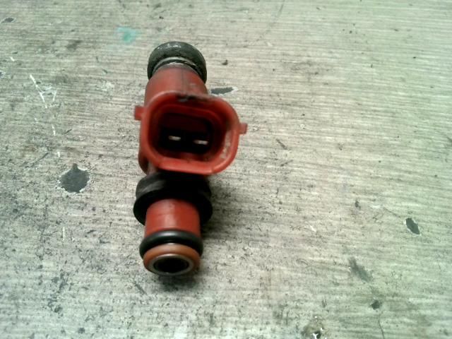 bontott SUZUKI WAGON R PLUS Porlasztó (1 db)