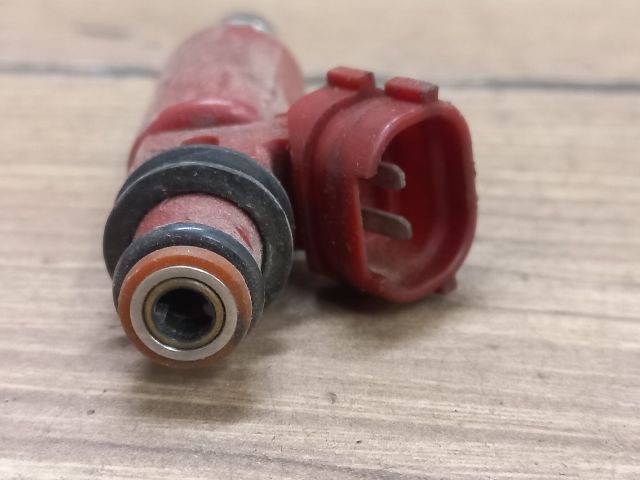 bontott SUZUKI WAGON R PLUS Porlasztó (1 db)