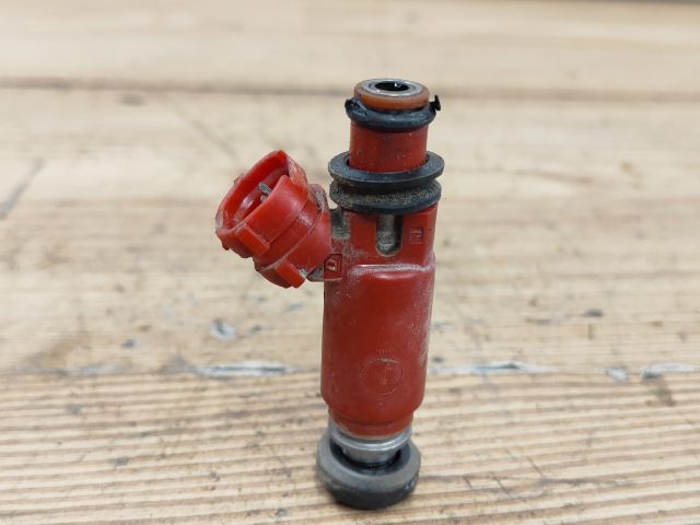 bontott SUZUKI WAGON R PLUS Porlasztó (1 db)