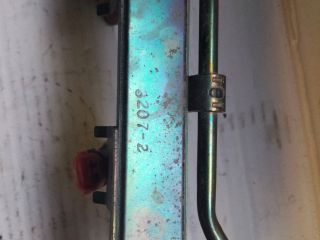 bontott SUZUKI WAGON R PLUS Porlasztó Sor / Híd