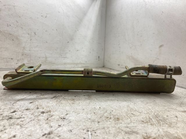 bontott SUZUKI WAGON R PLUS Porlasztó Sor / Híd