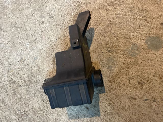 bontott SUZUKI WAGON R PLUS Rezonátor