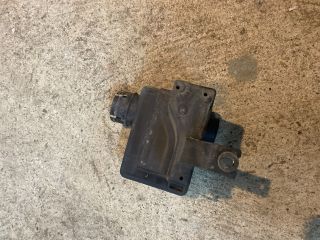 bontott SUZUKI WAGON R PLUS Rezonátor