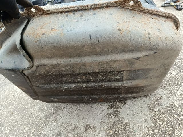 bontott SUZUKI WAGON R PLUS Tank