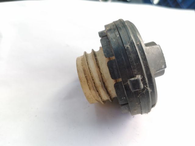 bontott SUZUKI WAGON R PLUS Tanksapka