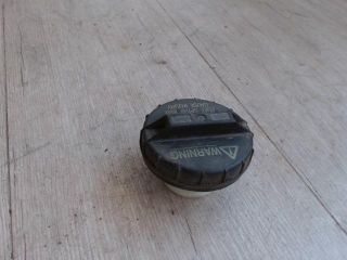 bontott SUZUKI WAGON R PLUS Tanksapka