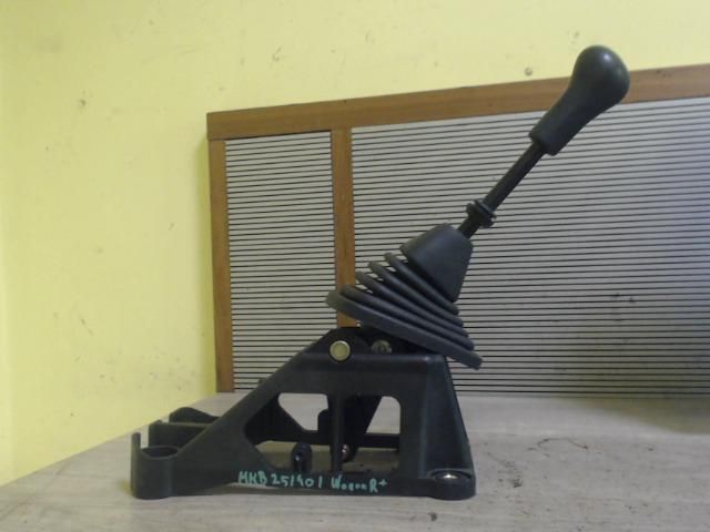 bontott SUZUKI WAGON R PLUS Váltó Kulissza