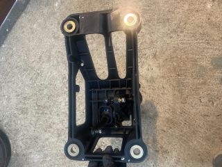 bontott SUZUKI WAGON R PLUS Váltó Kulissza