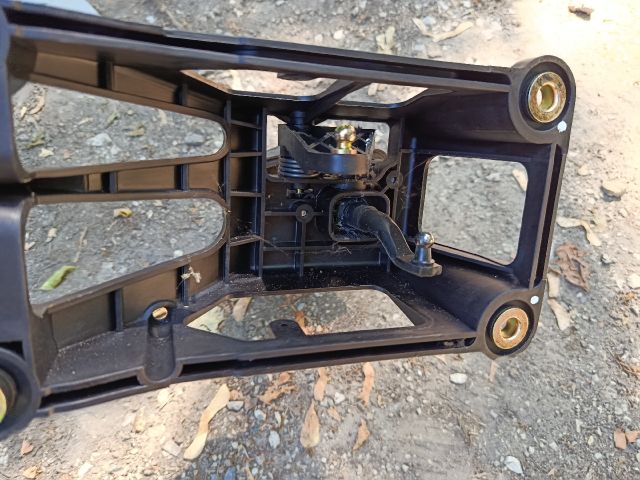 bontott SUZUKI WAGON R PLUS Váltó Kulissza