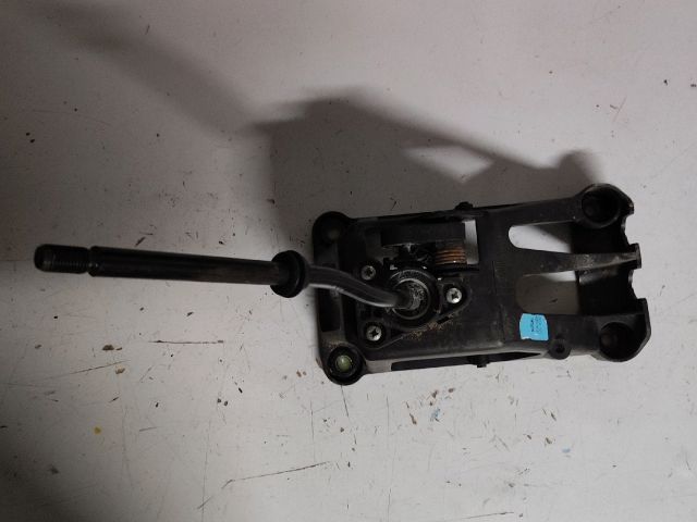 bontott SUZUKI WAGON R PLUS Váltó Kulissza