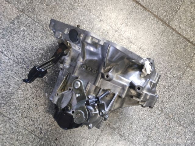 bontott SUZUKI WAGON R PLUS Váltó (Mechanikus)