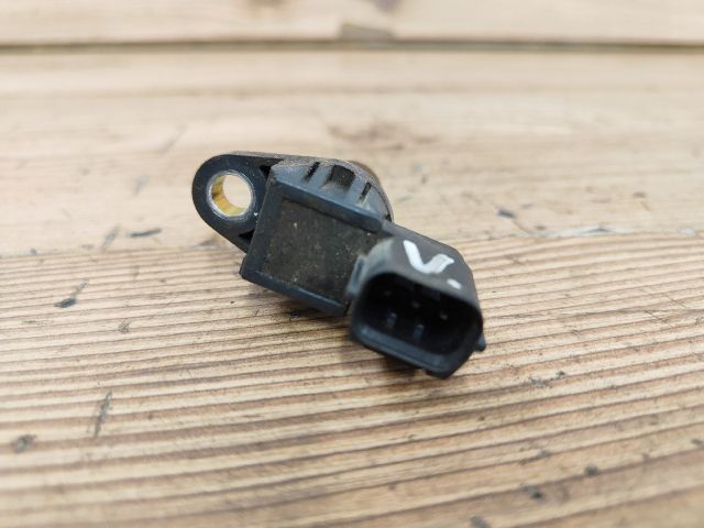 bontott SUZUKI WAGON R PLUS Vezérműtengely Fordulatszám Jeladó