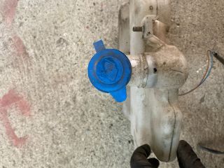 bontott SUZUKI WAGON R PLUS Ablakmosó Tartály