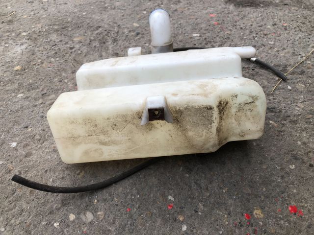 bontott SUZUKI WAGON R PLUS Ablakmosó Tartály