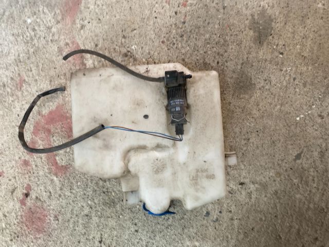 bontott SUZUKI WAGON R PLUS Ablakmosó Tartály