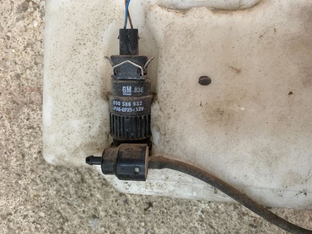 bontott SUZUKI WAGON R PLUS Ablakmosó Tartály