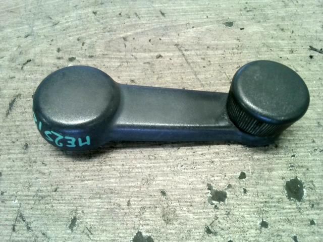 bontott SUZUKI WAGON R PLUS Ablaktekerő Kar (Pozíciófüggetlen)