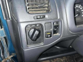 bontott SUZUKI WAGON R PLUS Bal C Oszlop Burkolat