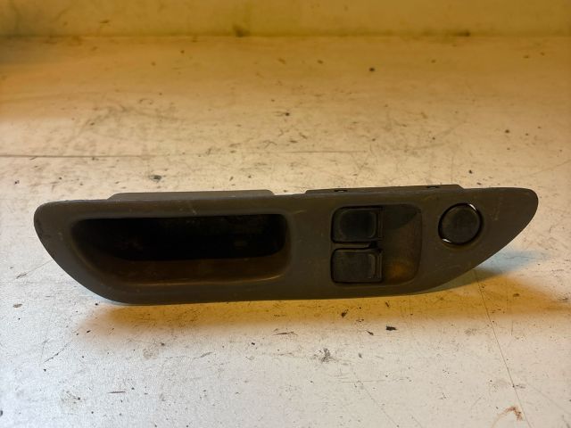 bontott SUZUKI WAGON R PLUS Bal első Ablakemelő Kapcsoló