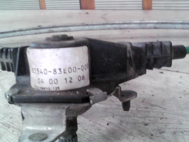 bontott SUZUKI WAGON R PLUS Bal első Ablakemelő Szerkezet (Mechanikus)