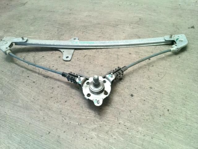 bontott SUZUKI WAGON R PLUS Bal első Ablakemelő Szerkezet (Mechanikus)