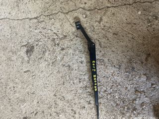 bontott SUZUKI WAGON R PLUS Bal első Ablaktörlő Kar