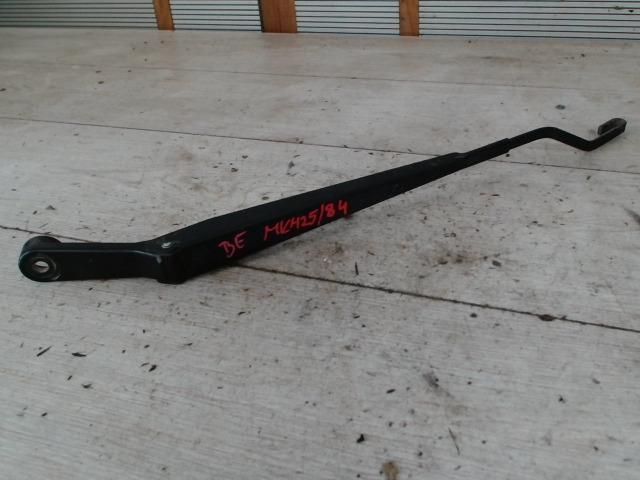 bontott SUZUKI WAGON R PLUS Bal első Ablaktörlő Kar