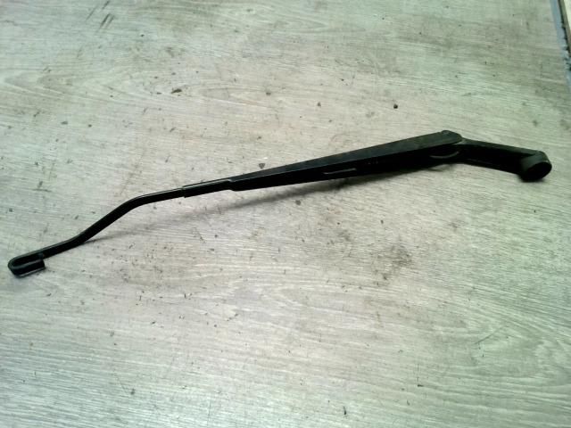 bontott SUZUKI WAGON R PLUS Bal első Ablaktörlő Kar